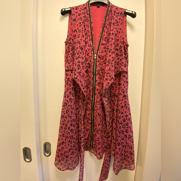 AllSaints Jayda Dress in Pink Leopard Print - Picture 7 of 11